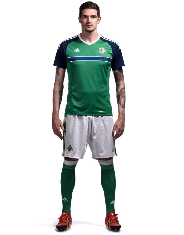northern-ireland-euro-2016-home-kit-4