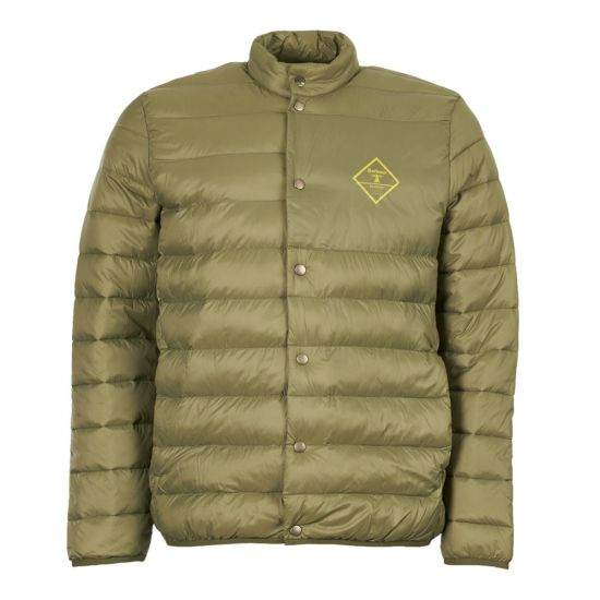 Win £150 Worth of Barbour Beacon Products with Aphrodite! - Proper Magazine